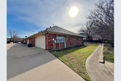 938 Austin Court, Weatherford, TX 76086 - Photo 11