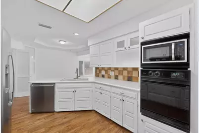 2712 Lincoln Drive, Arlington, TX 76006 - Photo 9