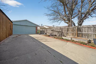 1918 Lamont Drive, Garland, TX 75040 - Photo 35