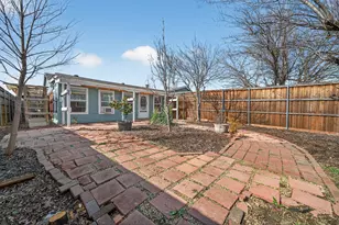 1918 Lamont Dr, Garland, TX 75040 - Photo 33