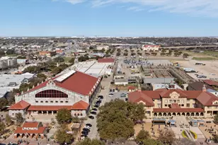 2221 Refugio Ave, Fort Worth, TX 76164 - Photo 33