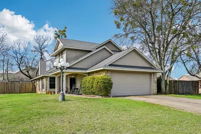 1733 Shawnee Drive, Cleburne, TX 76033 - Photo 1