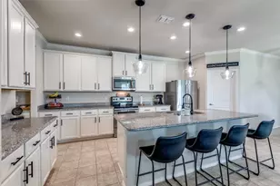 1000 Marietta Ln, Aubrey, TX 76227 - Photo 11