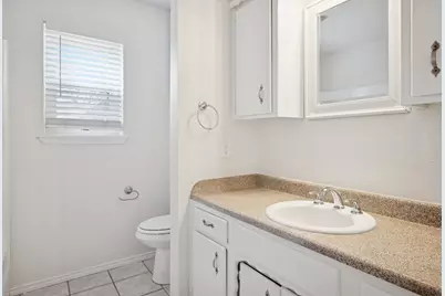 125 Briarwood Drive, Kennedale, TX 76060 - Photo 13