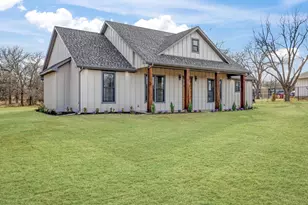 510 W Bells Blvd, Bells, TX 75414 - Photo 3