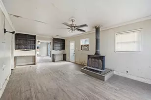 2305 Stanford St, Greenville, TX 75401 - Photo 7