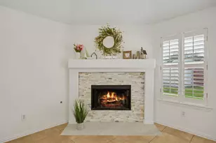 2813 Pecan Meadow Dr, Garland, TX 75040 - Photo 11