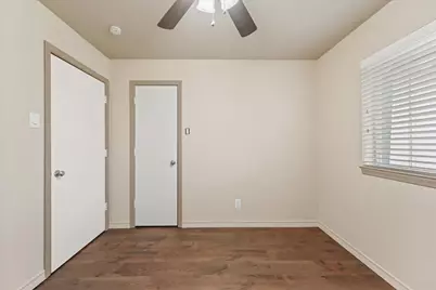 914 Toyah Creek Lane, Garland, TX 75040 - Photo 9