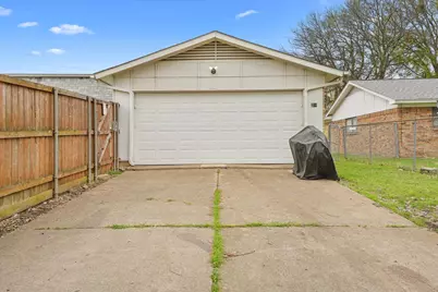 914 Toyah Creek Lane, Garland, TX 75040 - Photo 19