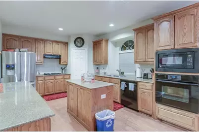 1402 Vineyard Drive, Allen, TX 75002 - Photo 3