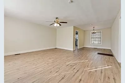 1313 W Shepherd Street, Denison, TX 75020 - Photo 7