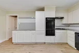 1313 W Shepherd St, Denison, TX 75020 - Photo 3