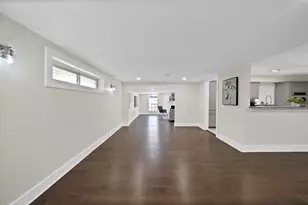 3046 Rotan Ln, Dallas, TX 75229 - Photo 9