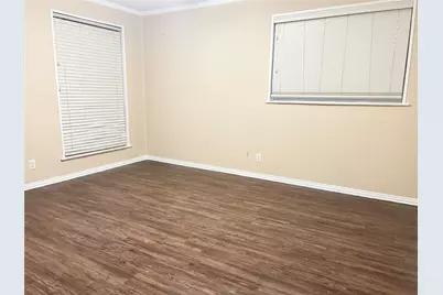 2219 Addington Street, Irving, TX 75062 - Photo 3