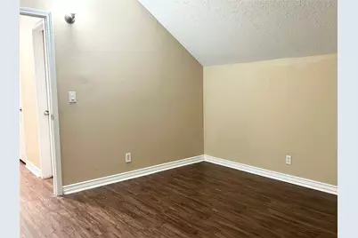 2219 Addington Street, Irving, TX 75062 - Photo 19