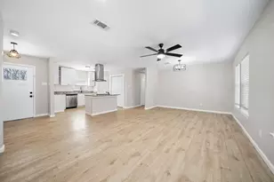 3708 Parrish St, Bellmead, TX 76705 - Photo 9