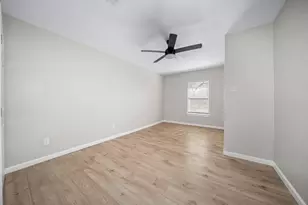 3708 Parrish St, Bellmead, TX 76705 - Photo 11