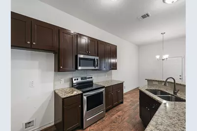 3101 Eastcrest Court, Fort Worth, TX 76105 - Photo 13