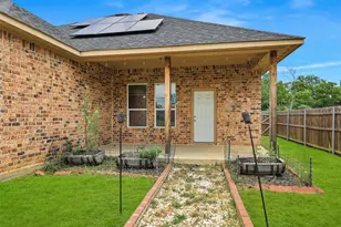 3101 EastCrest Ct, Fort Worth, TX 76105 - Photo 27