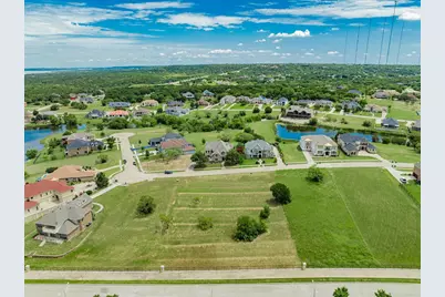 439 Breezeway Court, Cedar Hill, TX 75104 - Photo 5