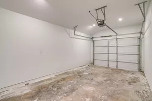 202 S Cummings Dr, Alvarado, TX 76009 - Photo 17