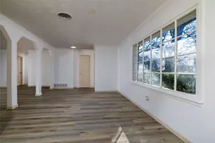 7325 Normandy Rd, Fort Worth, TX 76112 - Photo 9