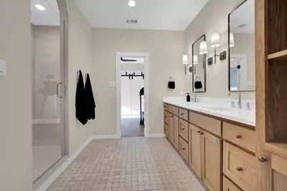 1309 Oak Creek Drive, Ennis, TX 75119 - Photo 31