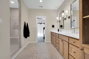 1309 Oak Crk Dr, Ennis, TX 75119 - Photo 31