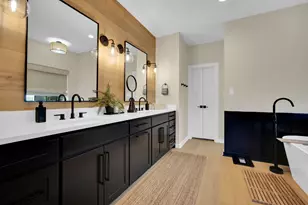 1309 Oak Crk Dr, Ennis, TX 75119 - Photo 25