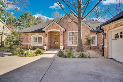 1309 Oak Creek Drive, Ennis, TX 75119 - Photo 5