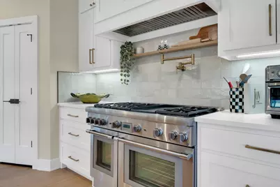 1309 Oak Creek Drive, Ennis, TX 75119 - Photo 19