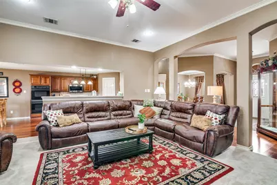 2408 Silver Maple Drive, Saint Paul, TX 75098 - Photo 9