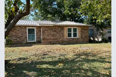 718 Turner Street, Cleburne, TX 76033 - Photo 19