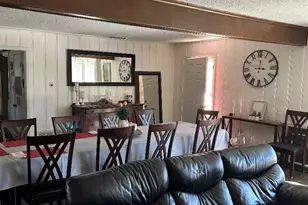 718 Turner St, Cleburne, TX 76033 - Photo 5