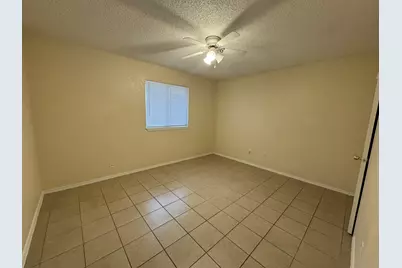 4500 Spinnaker Court, Fort Worth, TX 76135 - Photo 11