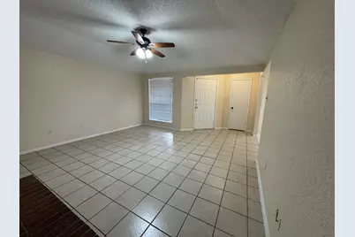 4500 Spinnaker Court, Fort Worth, TX 76135 - Photo 5