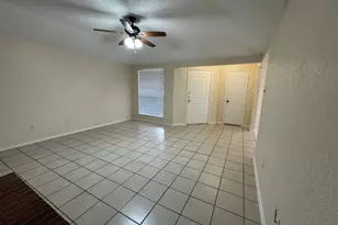 4500 Spinnaker Ct, Fort Worth, TX 76135 - Photo 5