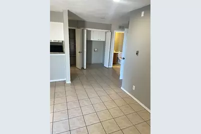 9520 Royal Lane, Dallas, TX 75243 - Photo 13