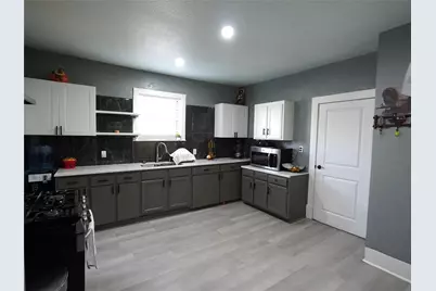 3611 Avenue H, Fort Worth, TX 76105 - Photo 9