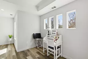 521 York St, Athens, TX 75751 - Photo 21