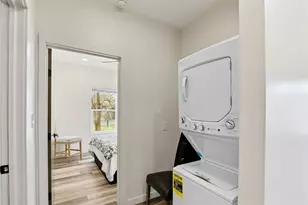 521 York St, Athens, TX 75751 - Photo 17