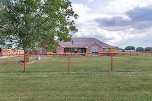 143 Gibson Ln, Weatherford, TX 76088 - Photo 39