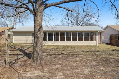 313 NW Jayellen Avenue, Burleson, TX 76028 - Photo 27