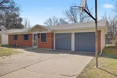 313 NW Jayellen Avenue, Burleson, TX 76028 - Photo 3