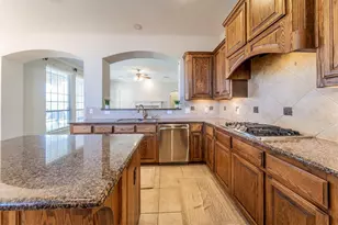 1364 Aubrey Ln, Frisco, TX 75033 - Photo 11