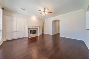 1364 Aubrey Ln, Frisco, TX 75033 - Photo 7