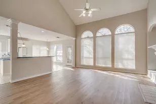 6937 Spg Vly Wy, Fort Worth, TX 76132 - Photo 7