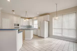 6937 Spg Vly Wy, Fort Worth, TX 76132 - Photo 9