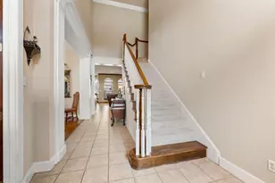 7921 Shady Oaks Dr, North Richland Hills, TX 76182 - Photo 9