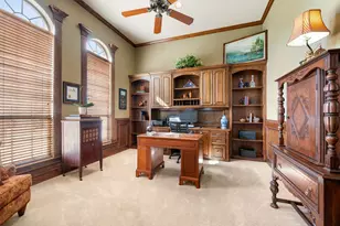 7921 Shady Oaks Dr, North Richland Hills, TX 76182 - Photo 9